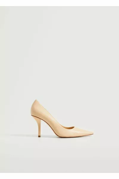 أحذية جلدية بكعب عال