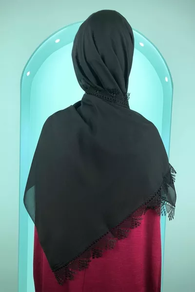 Kadın Anne Şifon Dantelli Iğne Oyalı Siyah Tesettür Namaz Mevlüt Örtüsü Abiye Şal