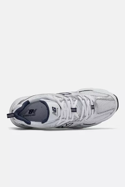  حذاء كاجوال أبيض للجنسين - sg