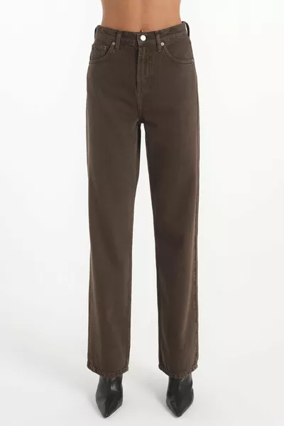 Diana Braune Straight Fit Jeans mit hoher Taille für Papa C 