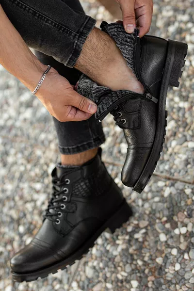 Erkek Siyah Hakiki Deri Içi Kürklü Soğuk Ve Su Geçirmez Garantili Kauçuk Kaymaz Taban Günlük Bot