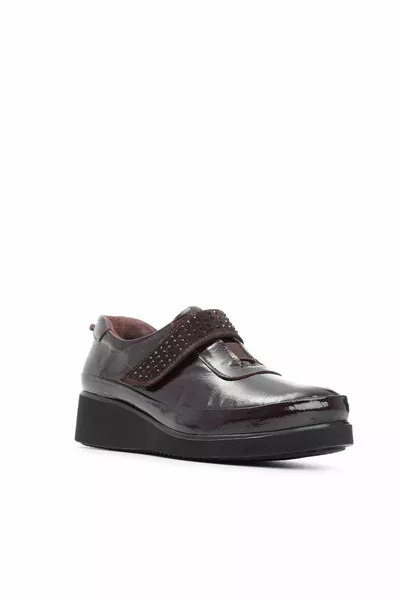 حذاء جلدي مريح للنساء   بين أيك 