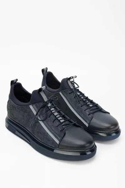 Sneakers e sneakers elasticizzate blu navy in vera pelle da uomo