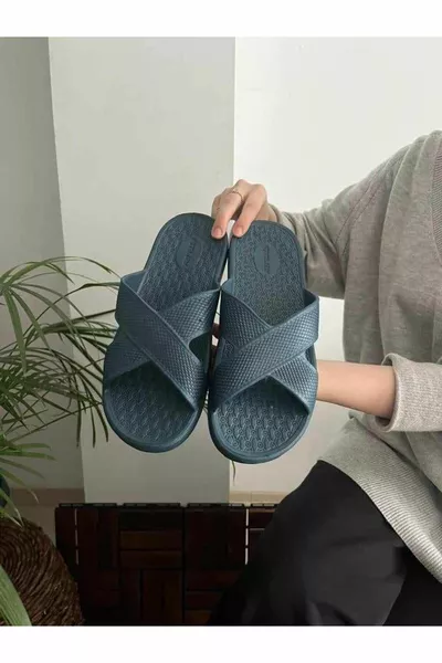 Zeer licht, open balkon aan de voorkant, badkamer, tuin, strand, zwembad, strandslippers, betaalde militaire dienst, hadj umrah