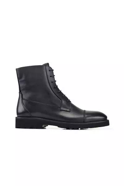 Schwarze Militärstiefel - -