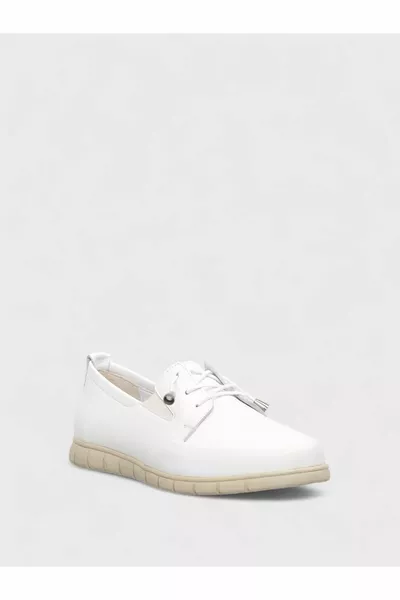 Witte leren vrijetijdsschoenen voor dames