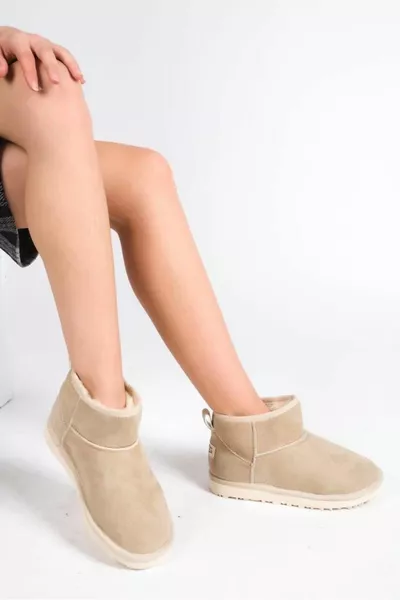 Girl Beige Ultra Mini Boots Feathered Inside