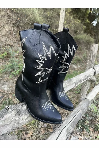 Черни дамски каубойски ботуши