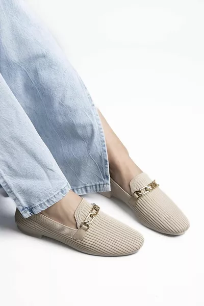 شقق باليه تريكو ذهبية