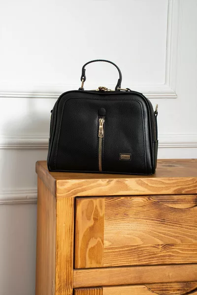 بولو الأسود المرأة فو الجلود اللون الأسود الذهب التبعي اليد وحقيبة الكتف مع حزام الصليب قابل للتعديل