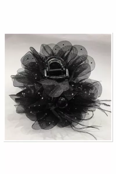 Black Oversized Latch Clasp