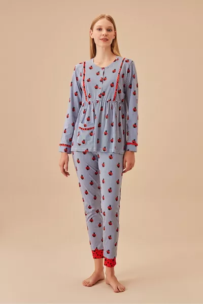 مجموعة بيجامة سيدة الحظ