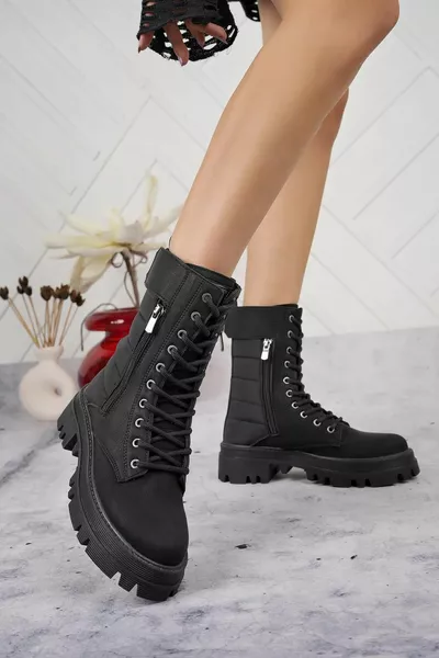 أحذية ثلجية سوداء مقاومة للماء للمرأة