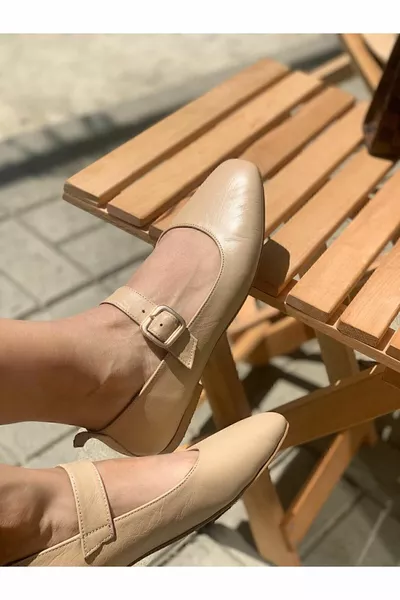 Al rovescio Cinturino in vera pelle Fibbia d'oro Punta quadrata dettagliata Per donna Ballerine Casual