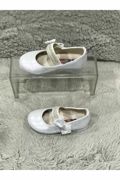 Сив външен материал Лъскава кожа Ортопедични и нехлъзгащи се подметки Бебешки балетки