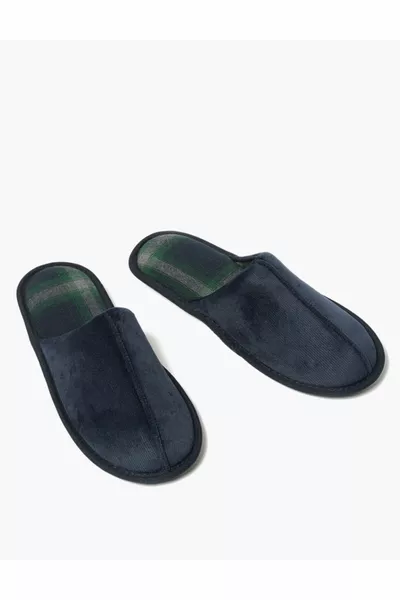 شباشب البيت المخملي