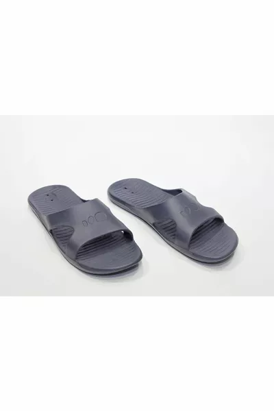 - شباشب حمام سباحة للرجال نعل غير قابل للانزلاق رمادي غامق