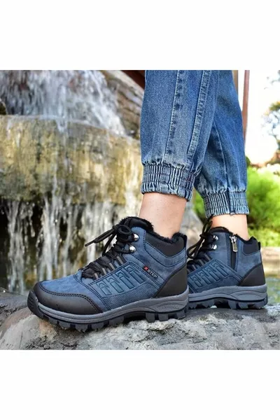 أحذية الرحلات للجنسين المقاومة للماء والبرد