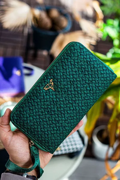 تيلبورغ مقبض المعصم القش متماسكة نمط محفظة خضراء محفظة مع حامل بطاقة الكثير