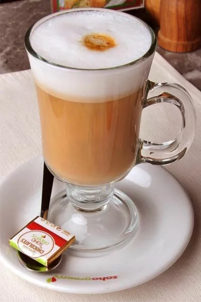 Glas Latte Cappuccino Macchiato Nescafe Irish Kaffeetasse mit 4 Henkeln 