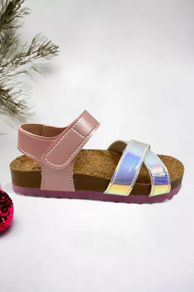 Розови велкро крос сандали за момичета