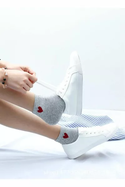 نمط القلب أسود أبيض رمادي كلية الجوارب 3 أزواج