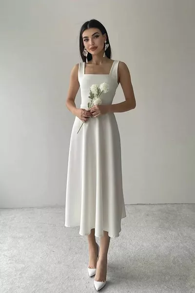 المرأة مربع طوق حزام سميك تصميم ميدي طول اللباس الأبيض