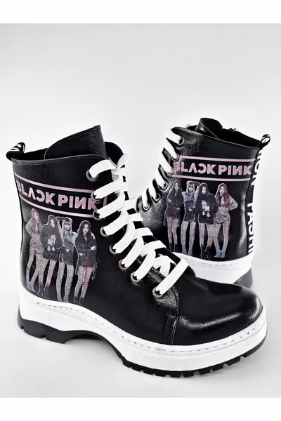 أحذية بنات مطبوعة بلاكبينك
