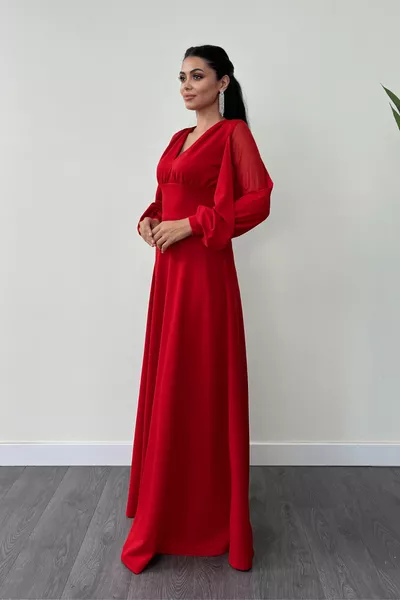 فستان سهرة من قماش كريب بأكمام تول - أحمر