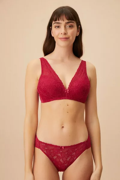 Сутиен с дантела Lacy Soft