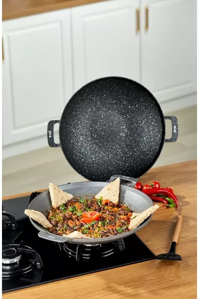 Poêle en fonte polyvalente  cm