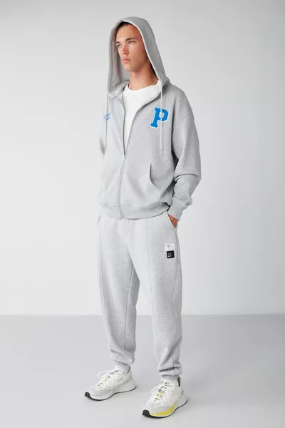 Rowan Relaxed Greymelange Herren-Jogginghose mit geripptem dekorativem Etikett auf der Vorderseite