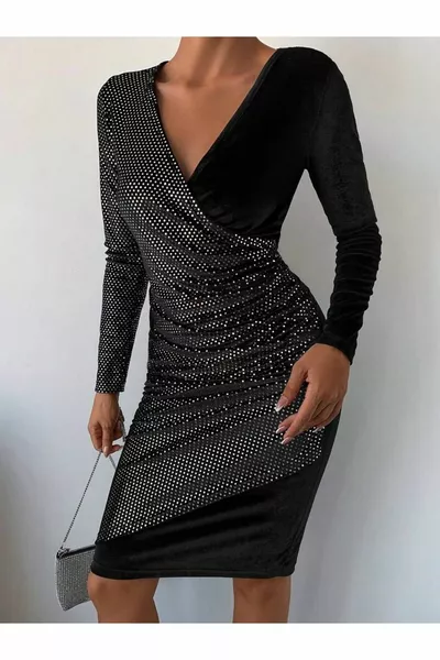 Zweireihiges Minikleid mit importierten Lycra-Pailletten mit Lycra-Kordelzug aus Samt