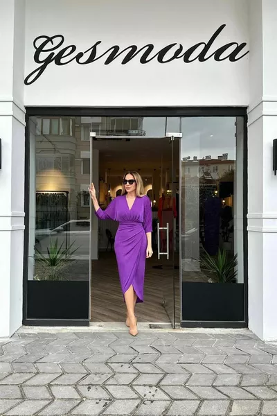  Robe design à col en V détaillée drapée violet