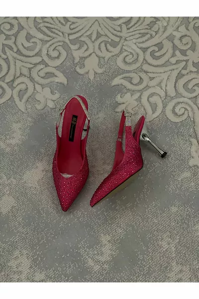 ЖЕНСКИЕ КАБЛУКИ АТЛАСНЫЙ КАМЕНЬ ДЕТАЛЬ 8 см высота каблука нет