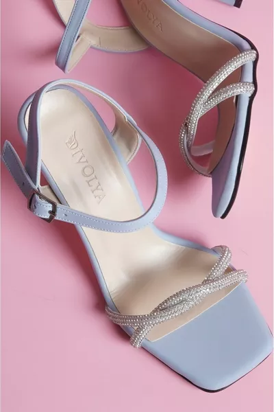 Baby Blauwe Satijnen Parelsteen Gevlochten Hakken