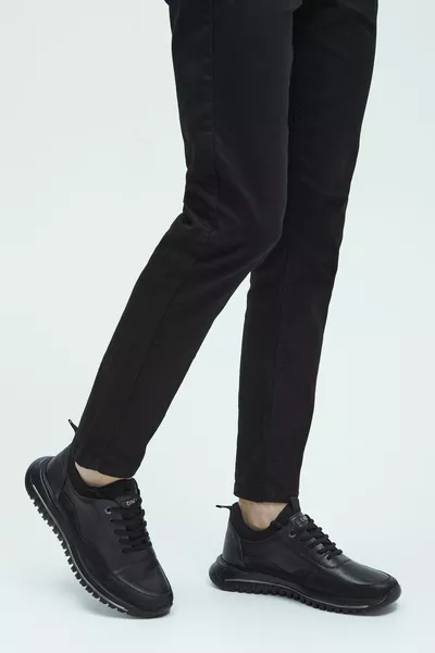 أحذية رياضية وأحذية رياضية من جلد طبيعي للرجال   Erk Ayk 