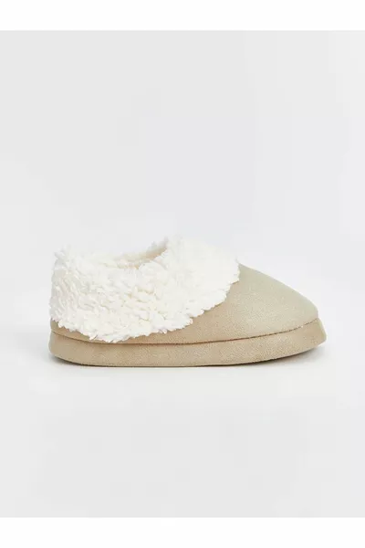 Scarpe da casa da donna con dettagli in pelliccia