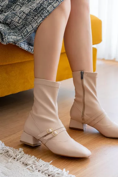 حزام مزدوج باللون البيج Fuga (4 سم) أحذية مطاطية بكعب عال