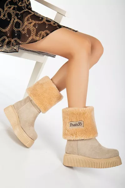 أحذية نسائية وأحذية مزدوجة الاستخدام