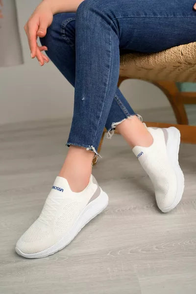 مريحة عارضة أحذية رياضية الصيف نماذج الاتجاه