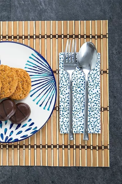 6 Li Dominican - Bamboo American Service