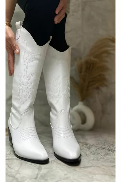 المرأة النجمية الغربية رعاة البقر المطرزة الأحذية ذات الكعب