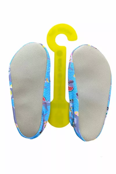 Piscine polyvalente antidérapante et chaussons de mer New Party