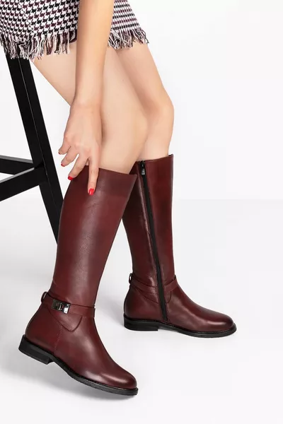 بورجوندي جلد طبيعي كبير الحجم أحذية نسائية