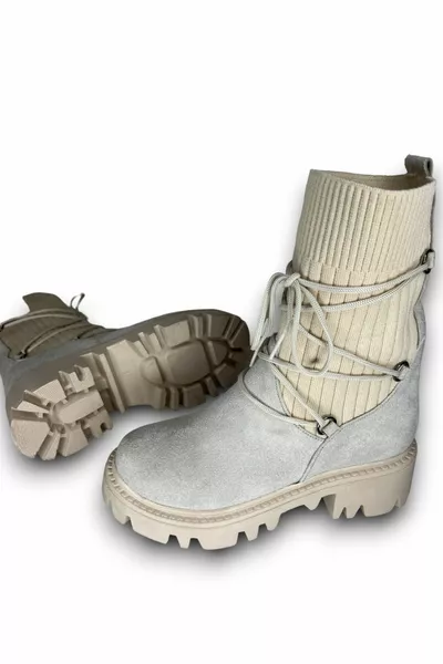 Дамски ботуши Пощенски бежови велурени плетени чорапи