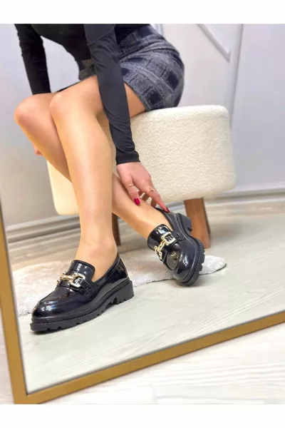 أسود براءات الاختراع الجلود المشبك التفاصيل المرأة Laofer (تايلور)