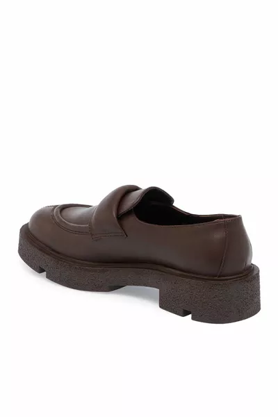 لوفر جلد القهوة للنساء - 