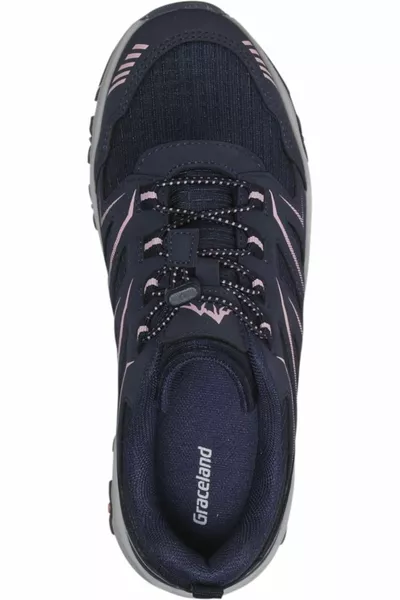 أحذية الرحلات