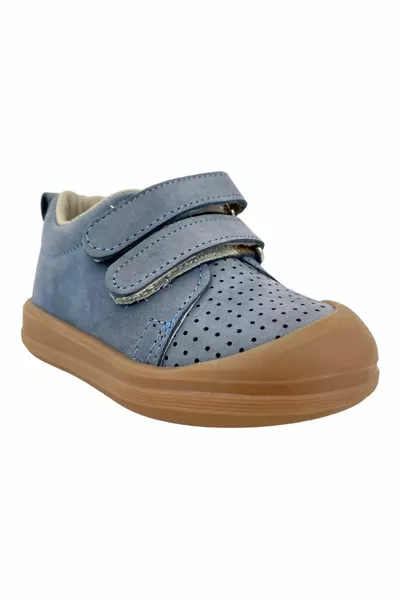 ماغنوليا فيرست ستيب سنيكرز جينز مع ثقوب فيلكرو